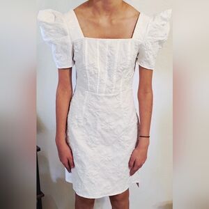 Elegant White Puff Sleeve Dress